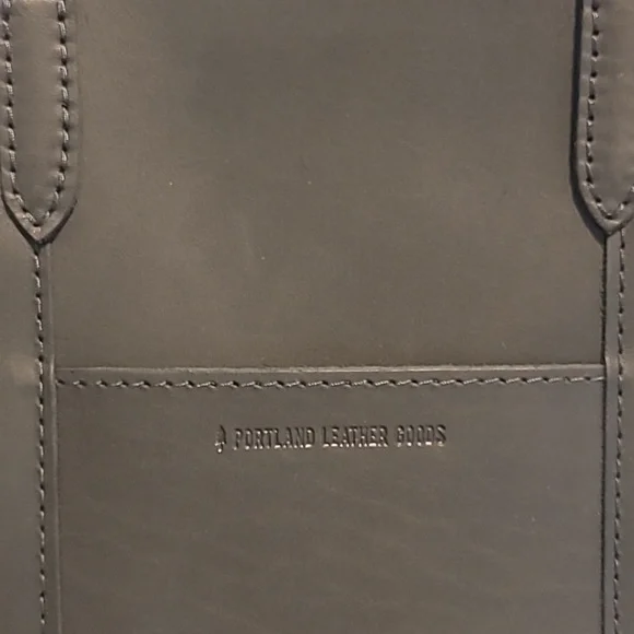 Portland Leather Black Tote - Picture 5 of 8